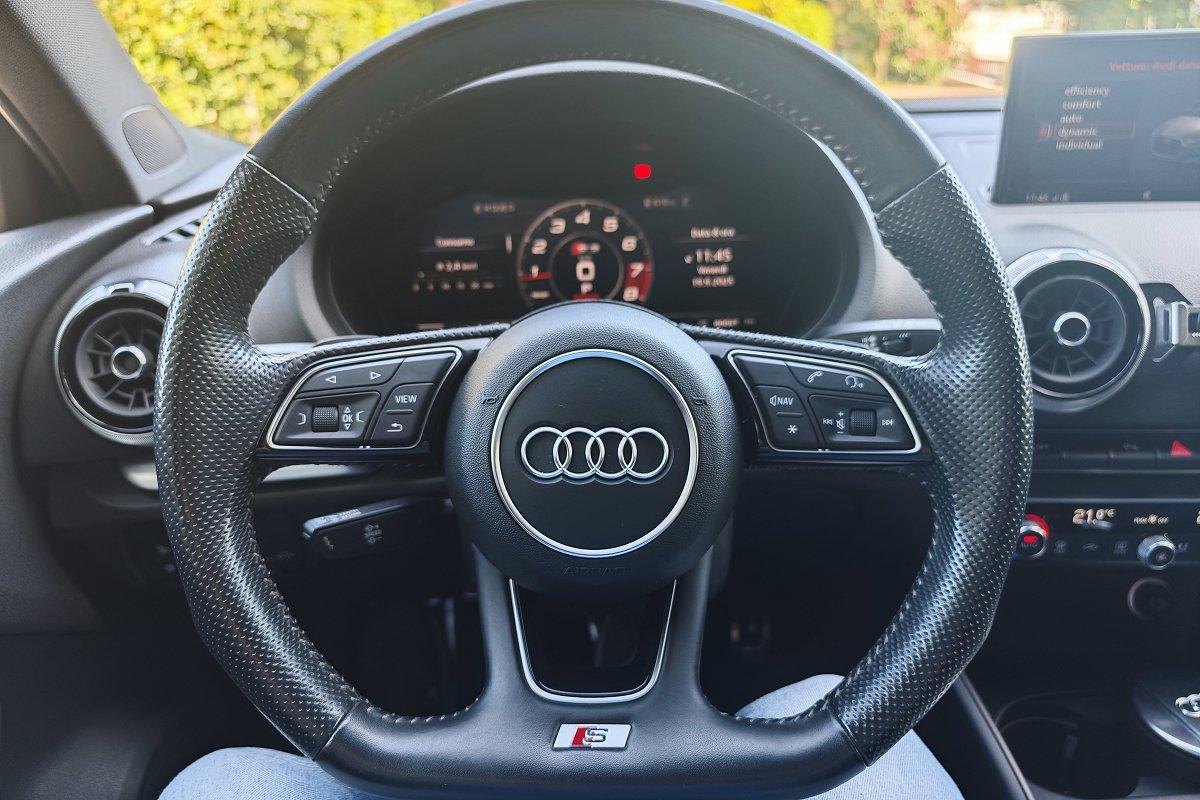 AUDI S3 SPB 2.0 TFSI quattro S tronic
