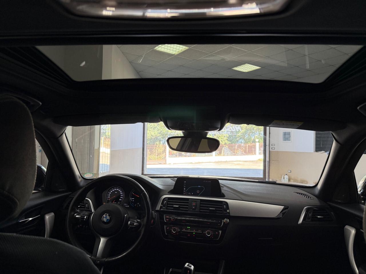 Bmw 116 116d 5p. Msport