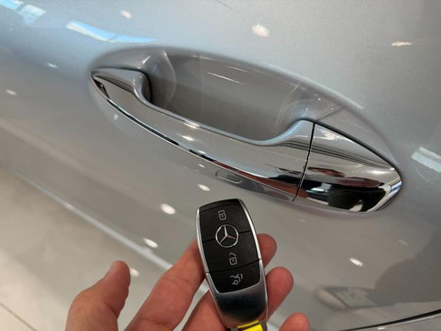 MERCEDES-BENZ CLA 200 d Automatic Shooting Brake AMG Line Premium TETTO