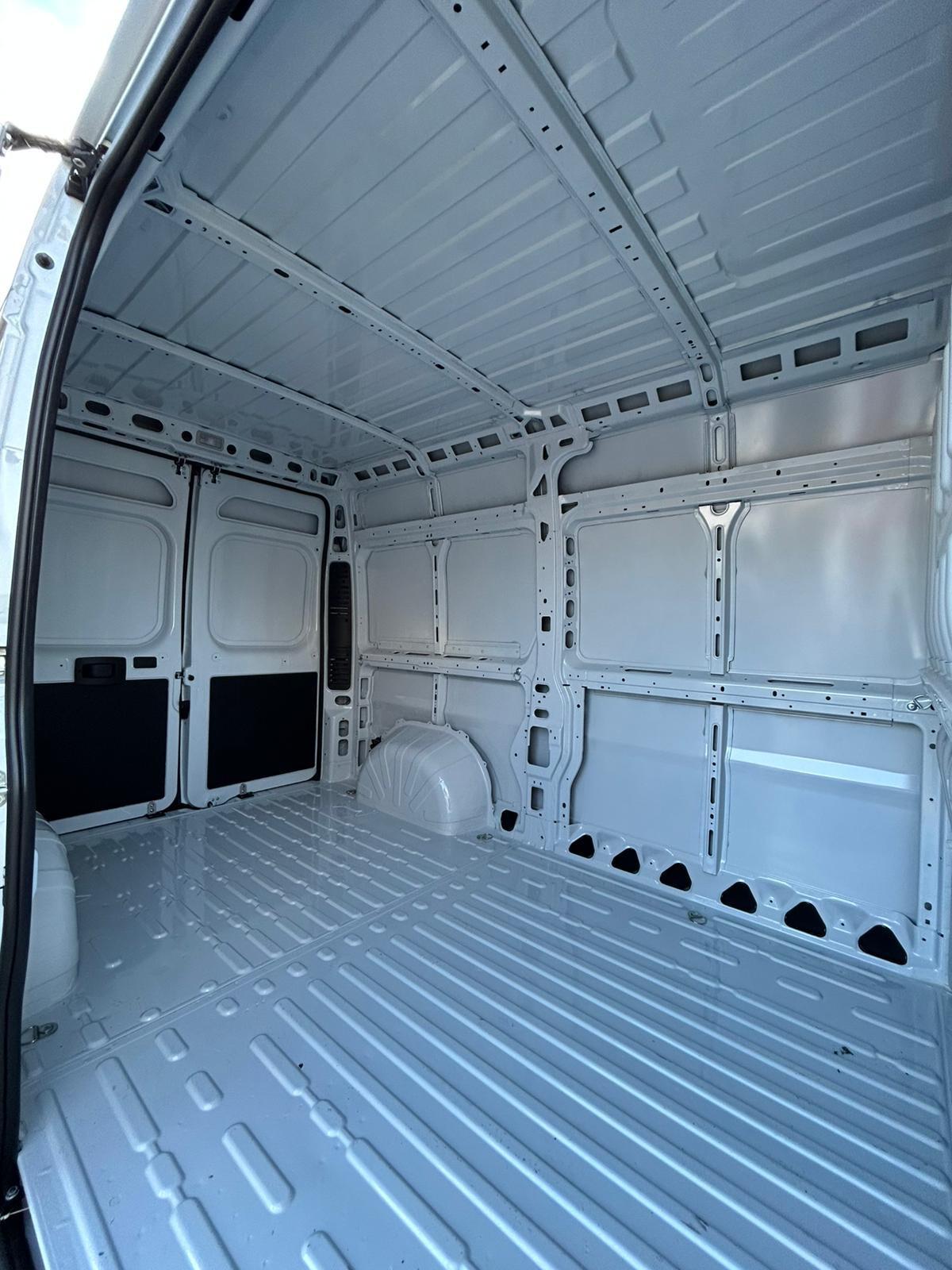 NUOVO Fiat Ducato 2.2 mjt Lastrato L2H2 120 cv 33 q.li