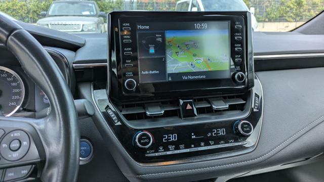 TOYOTA Corolla Touring Sports Hybrid Active 1.8cc 122cv(98cv)