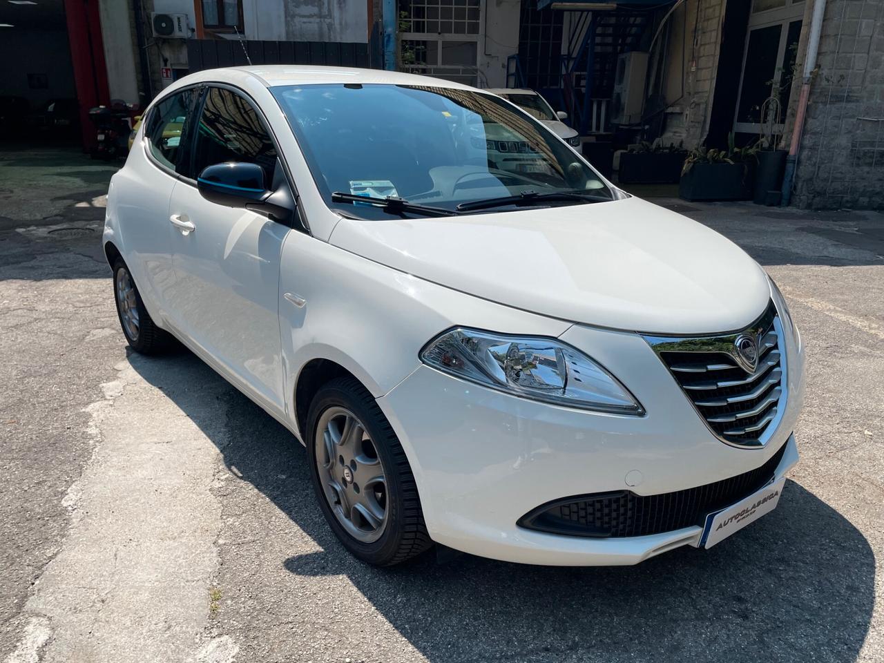Lancia Ypsilon 1.2 69 CV 5 porte UNICO PROPRIETARIO!!!