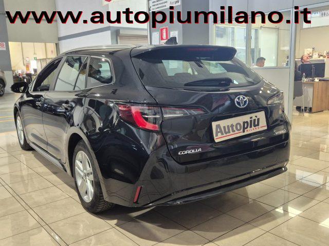 TOYOTA Corolla Touring Sports 1.8 Hybrid Business Tech