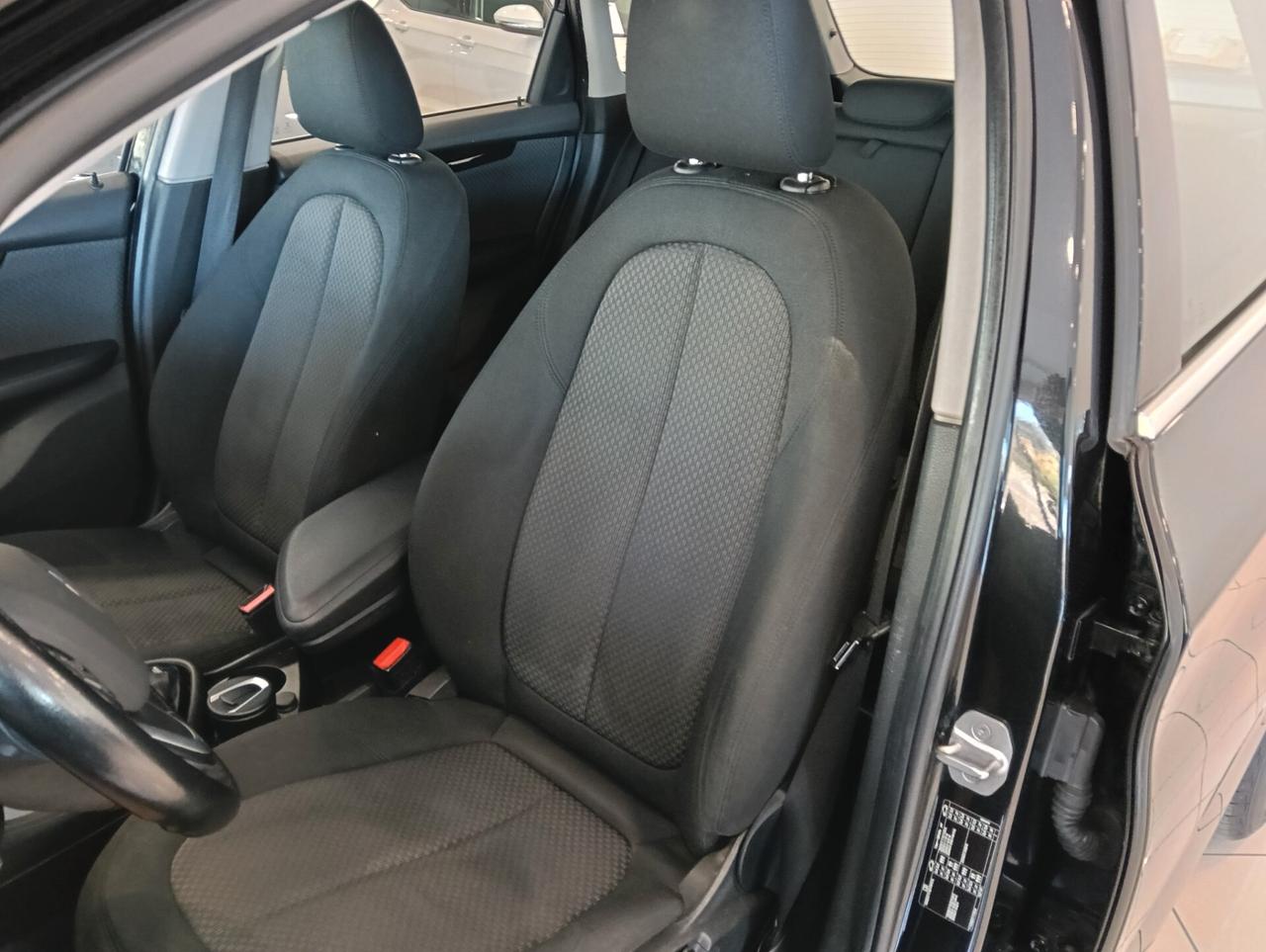 Bmw 216 218d Active Tourer Advantage