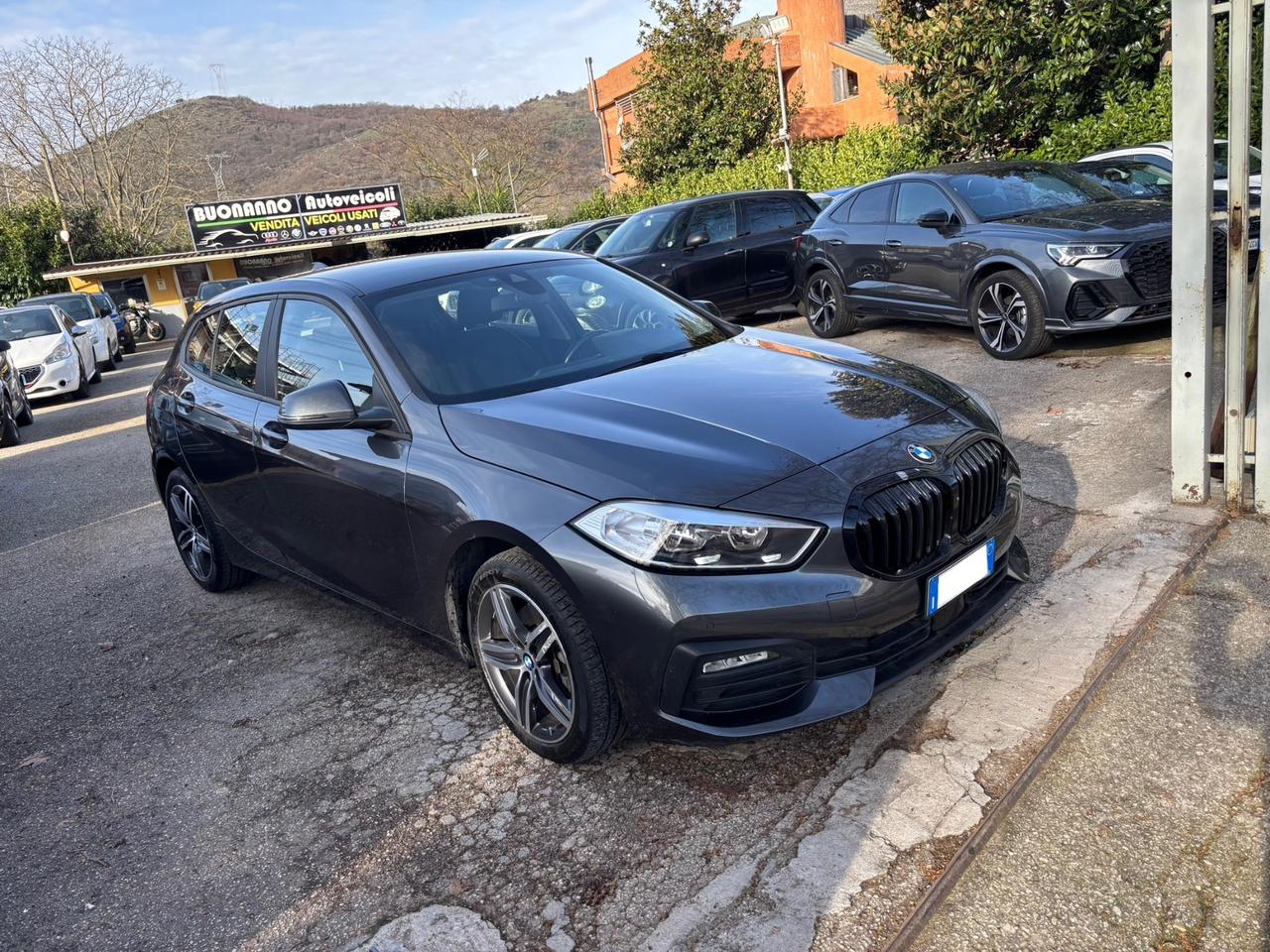 Bmw 116 116d 5p. Business Advantage