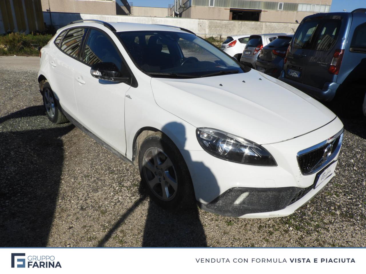 VOLVO V40 II 2012 Cross Country - V40 Cross Country 2.0 d2 Momentum geartronic