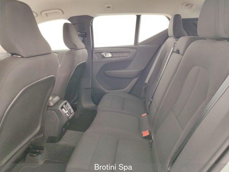 Volvo XC40 T2 Momentum Core