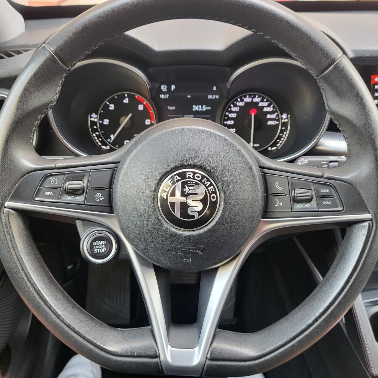Alfa Romeo Stelvio 2.2 Turbodiesel 180 CV AT8 Q4 Executive