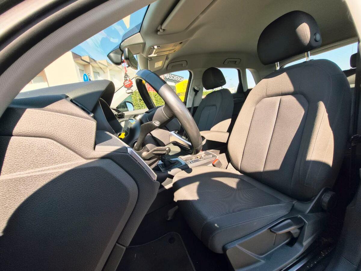 Audi Q3 35 2.0 tdi Business Advanced s-tronic