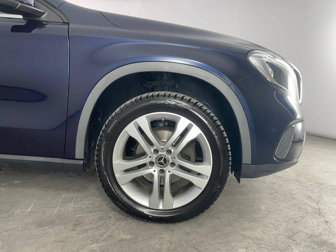 Mercedes-Benz GLA-X156 2017 - GLA 180 d Sport