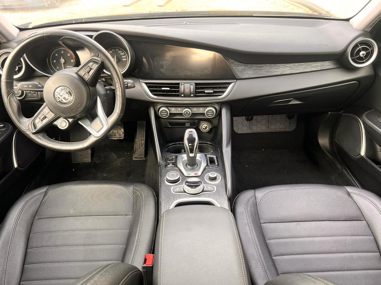 Alfa Romeo Giulia 2.2 Turbodiesel 160 CV AT8 Sprint