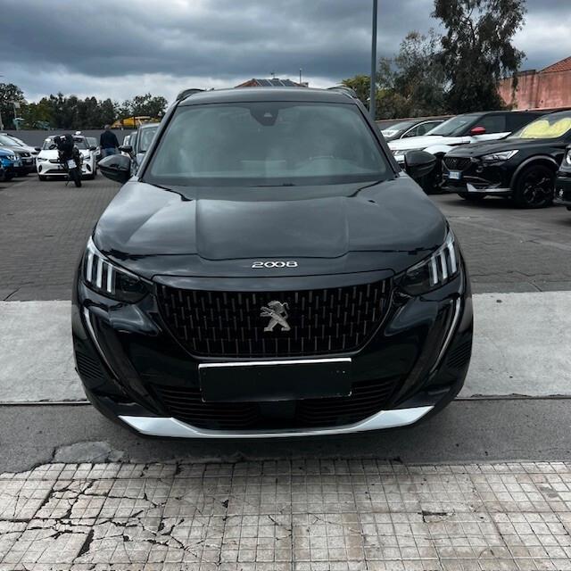 Peugeot 2008 BlueHDi 130 S&S EAT8 GT