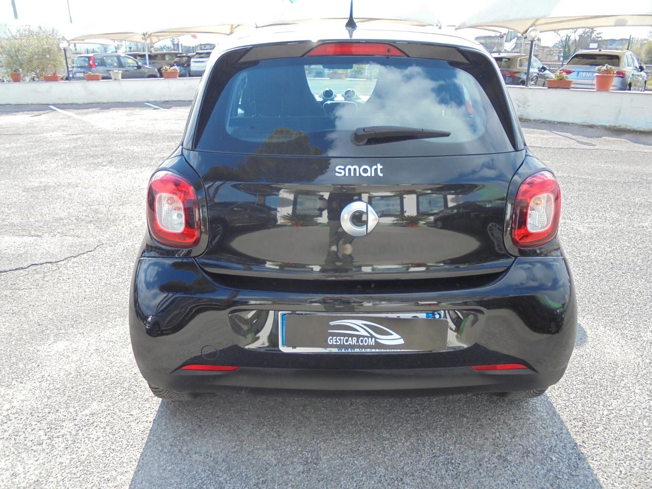 Smart ForFour 70 1.0 Youngster