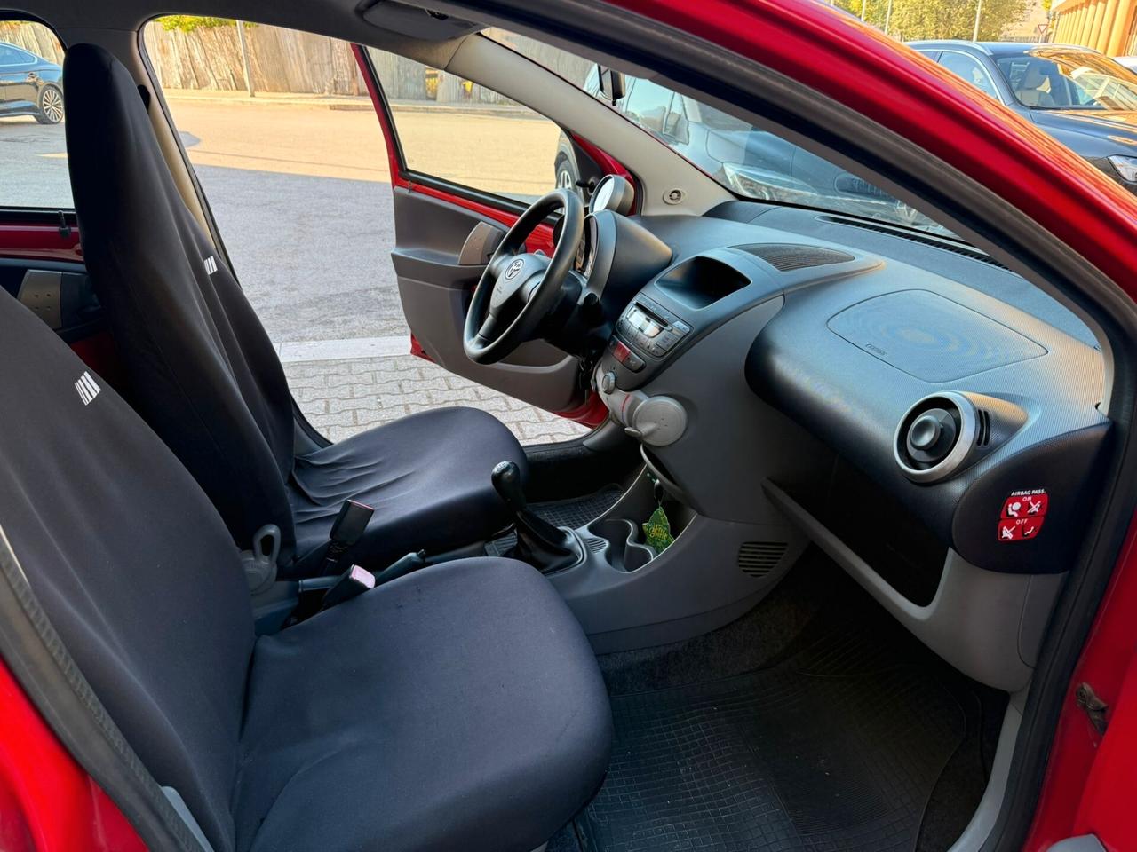 Toyota Aygo 1.0 12V VVT-i 5 porte