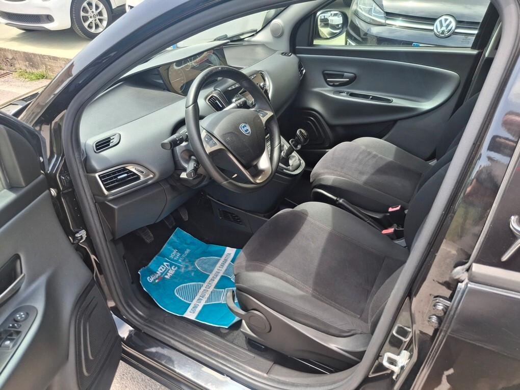 Lancia Ypsilon 1.2 Benzina 5 porte Km 109.000