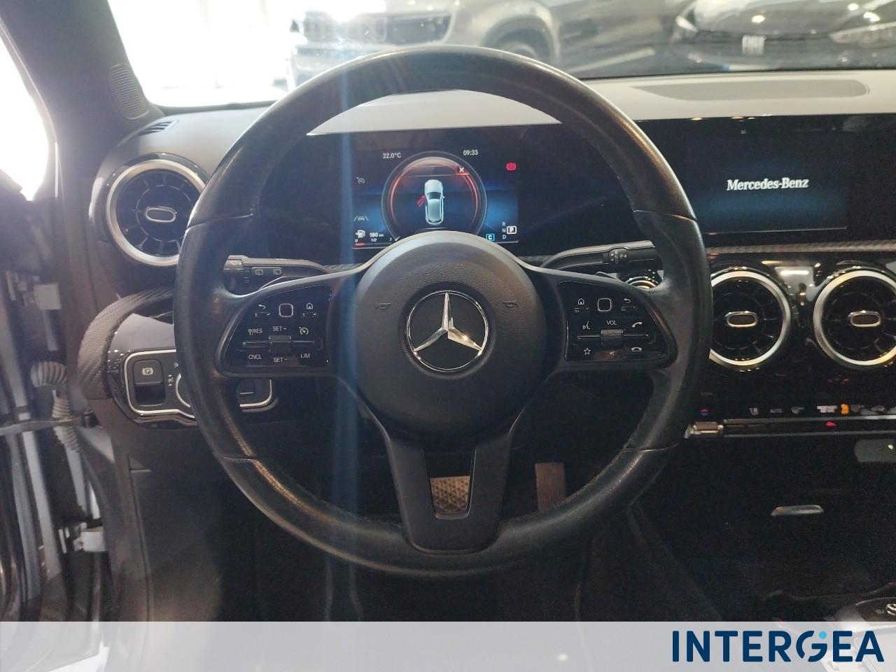 Mercedes-Benz A 180 d Business auto
