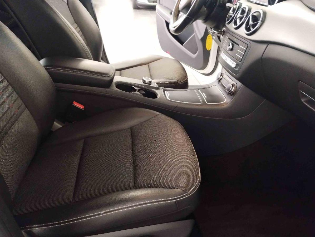 MERCEDES B 180 d Automatic Sport - UNICO PR - RETRO-CAM - X NEO-PATENTATI - GARANZIA