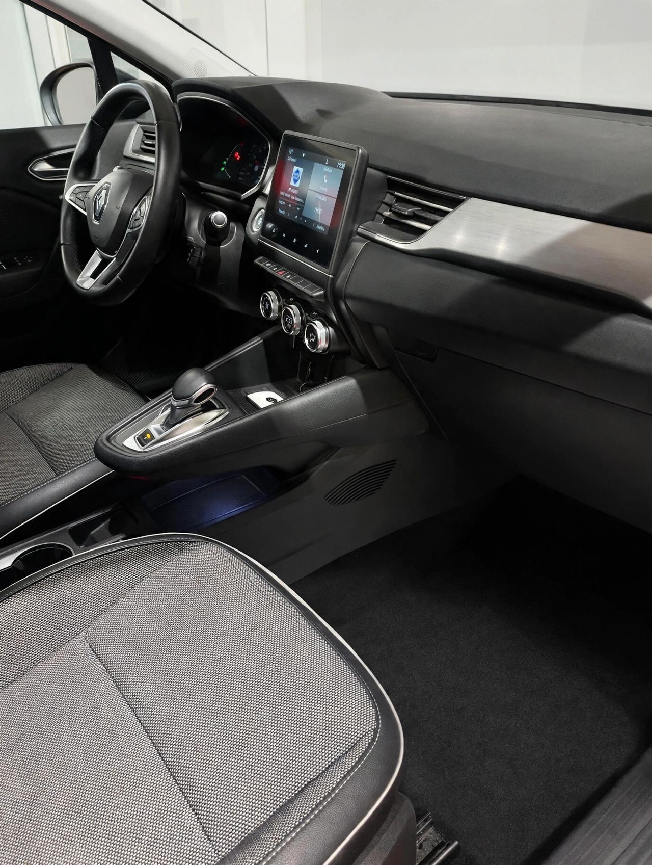 Renault Captur Blue dCi 115 CV EDC Intens