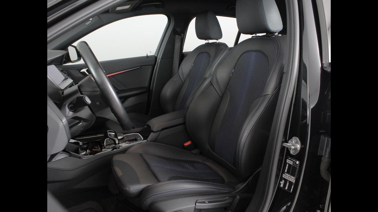 BMW Serie 1 F40 - 116d Msport auto