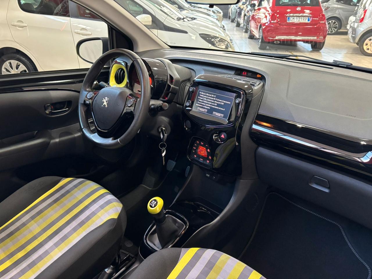 Peugeot 108 VTi 72 S&S 5 porte Allure TOP!