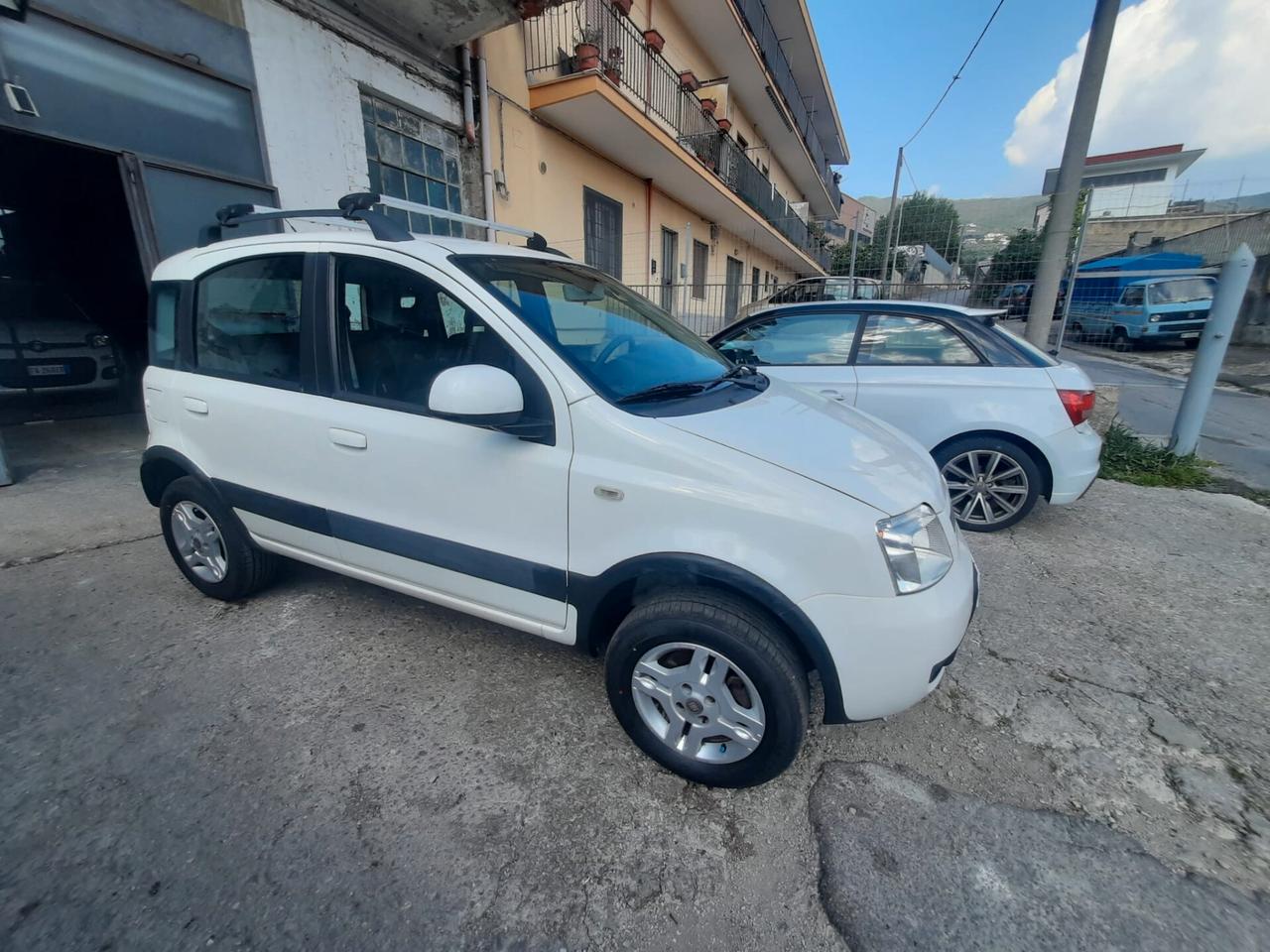 Fiat Panda 1.3 MJT 16V DPF 4x4 Climbing