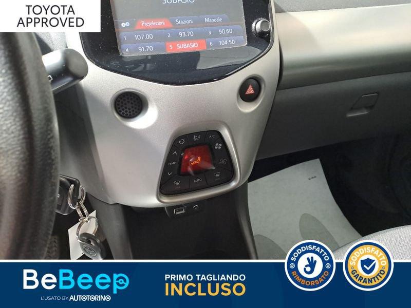 Toyota Aygo 5P 1.0 X-PLAY MY15