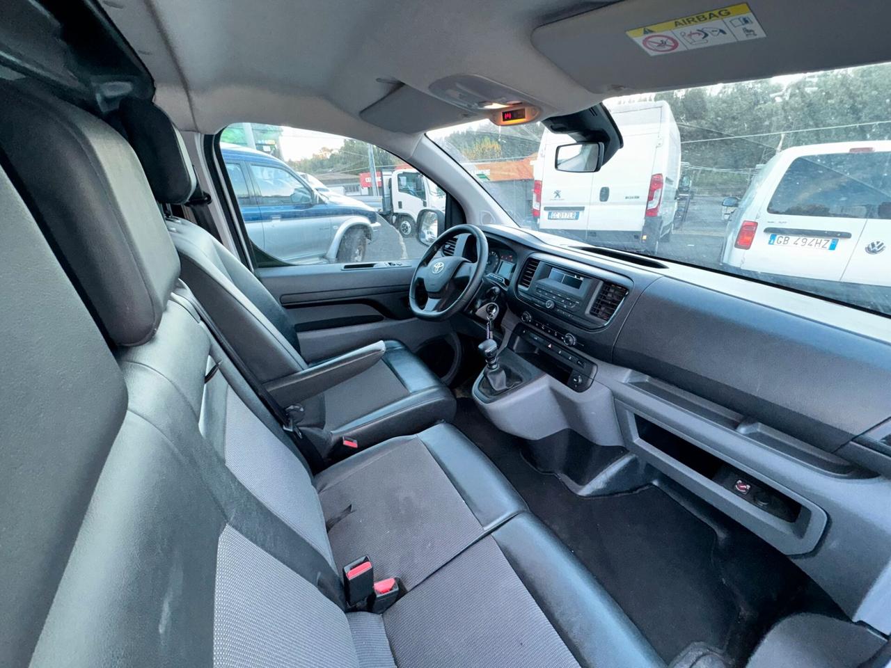 Toyota Proace 2.0D 122cv S&S MT L2 14q Comfort