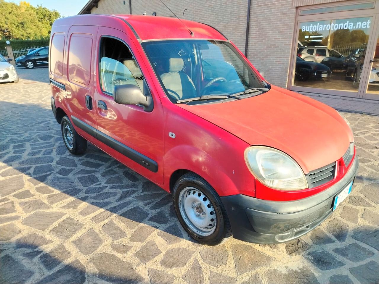 Renault kangoo 1500 82 cv