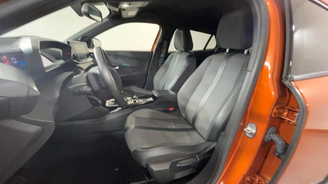 Peugeot 2008 PureTech 100 S&S Allure