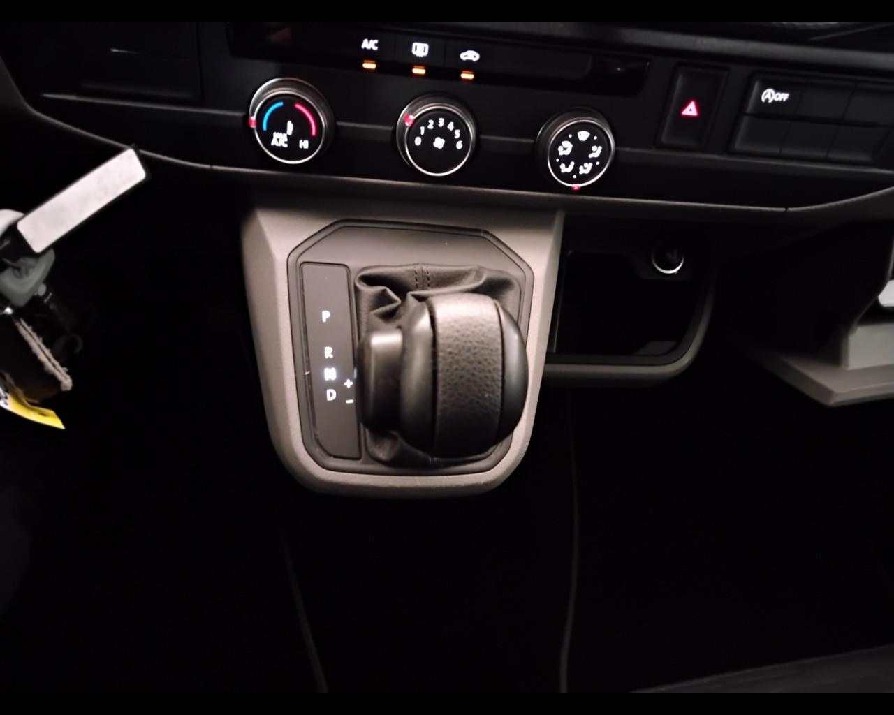 VOLKSWAGEN T6.1 Caravelle 32 - T6.1 Caravelle 2.0 tdi 150cv 3.2t 4motion Comfortline p.l. d