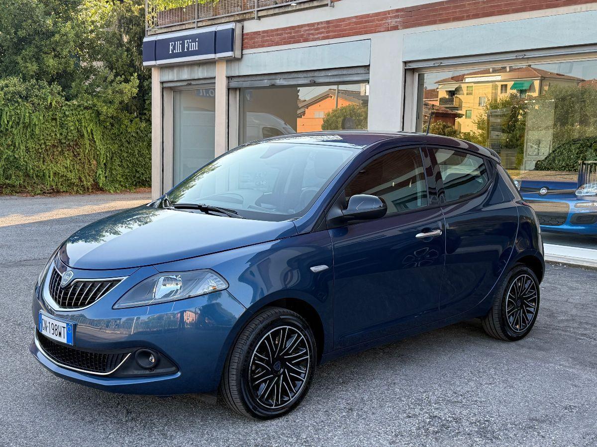 LANCIA - Ypsilon - 1.0 FireFly 5p.S&S Hybryd Gold