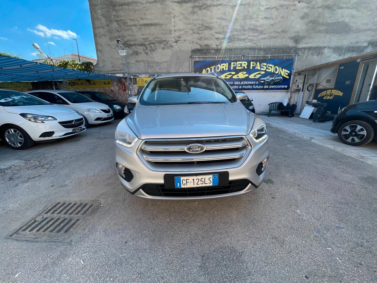 Ford Kuga 1.5 TDCI 120 CV S&S 2WD Titanium