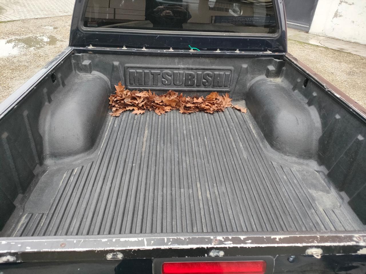 Mitsubishi L200 2.5 TD 4WD Double Cab AUT+GANCIO