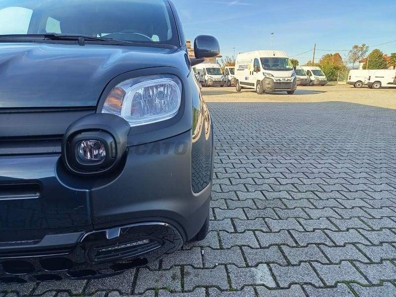 FIAT Panda Pandina 1.0 70 cv Hybrid