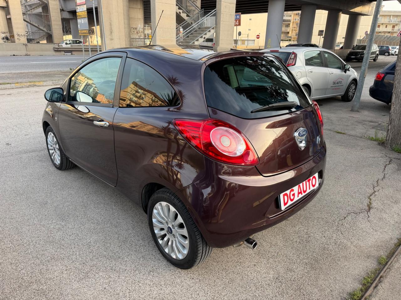 Ford Ka 1.2 benzina 69 cavalli 2015 Titanium
