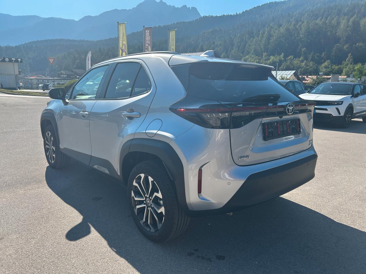 Toyota Yaris Cross 1.5 Hybrid 130 CV 5p.E-CVT AWD-i Trend