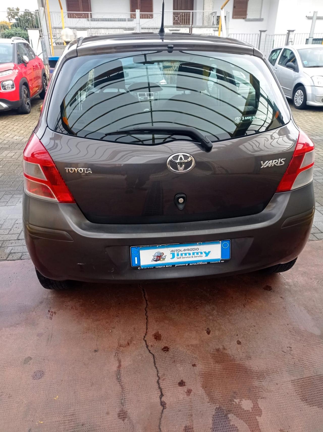Toyota Yaris 1.0 5 porte Now(TRATTABILE