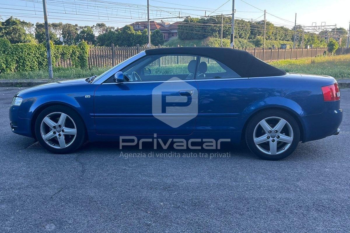 AUDI A4 2.4 V6 30V cat