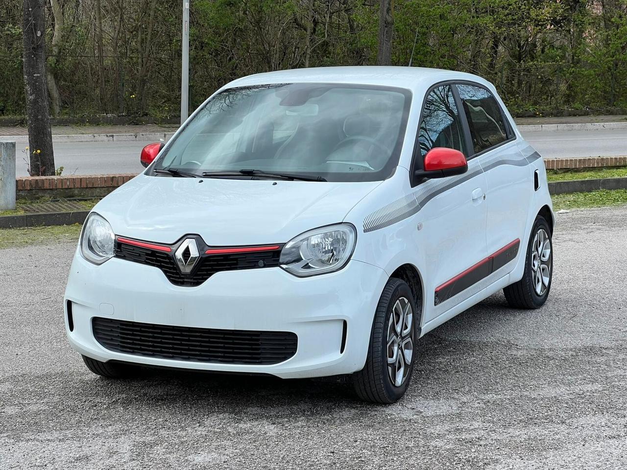 RENAULT TWINGO 1.0 SCe 75cv Duel Sport Edition Red