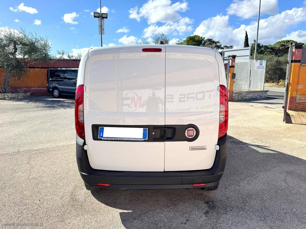 DOBLO MAXI 1.6 MJ 105CV 3 POSTI LOUNGE