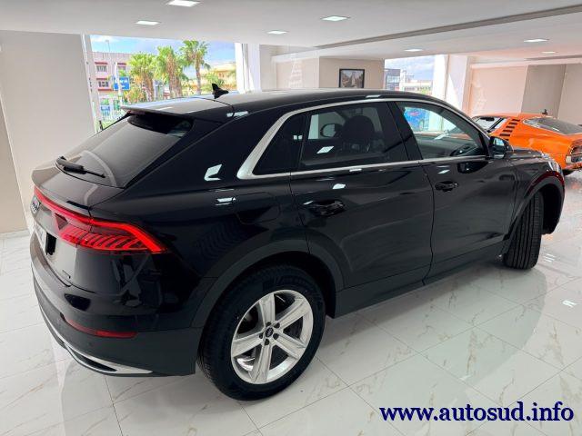 AUDI Q8 45 TDI quattro tiptronic