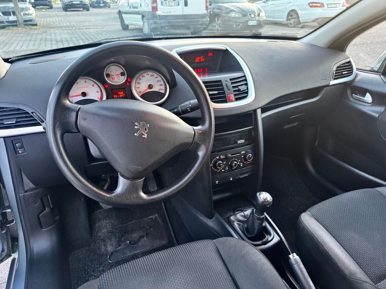 Peugeot 207 1.4 VTi 95CV SW 61.000km 2010