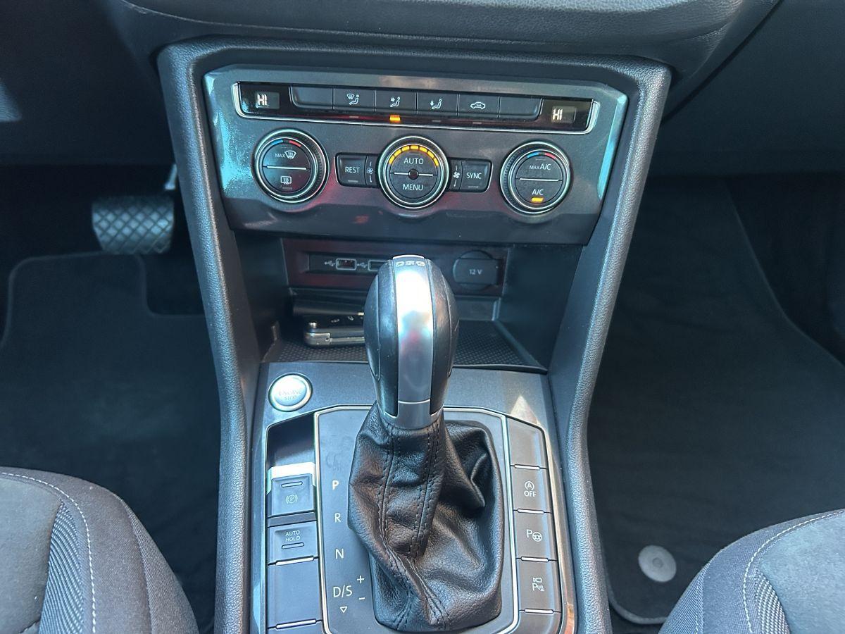 VOLKSWAGEN - Tiguan - 2.0 TDI 150CV DSG Executive BMT TELECAMERA