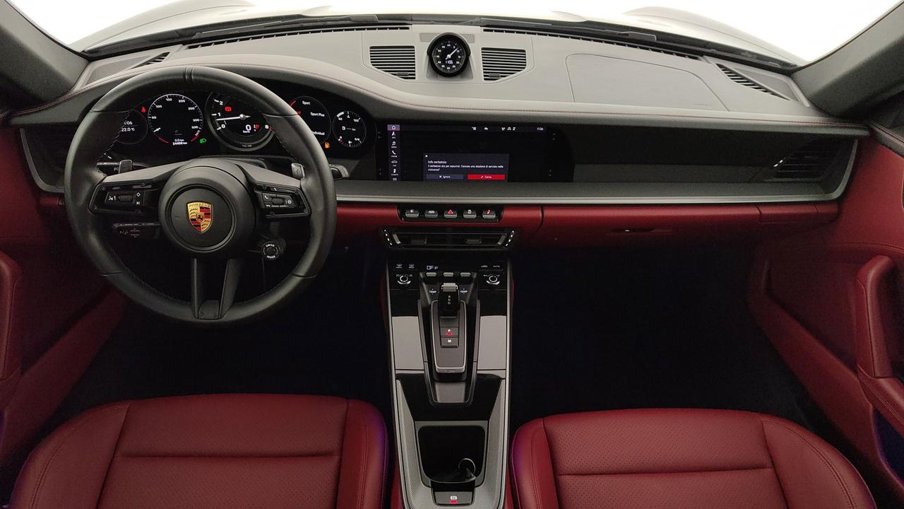 PORSCHE 911 Coupe 3.0 Carrera 4 auto
