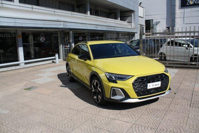 AUDI A3 allstreet 40 TFSI e S tronic Identity Contrast
