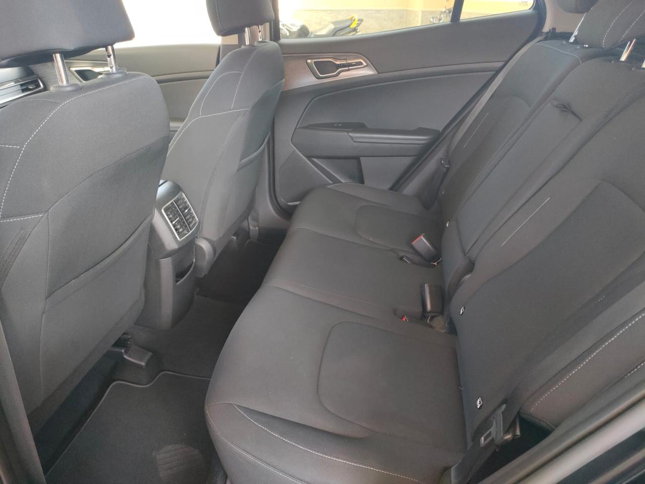 Kia Sportage 1.6 TGDi MHEV Business