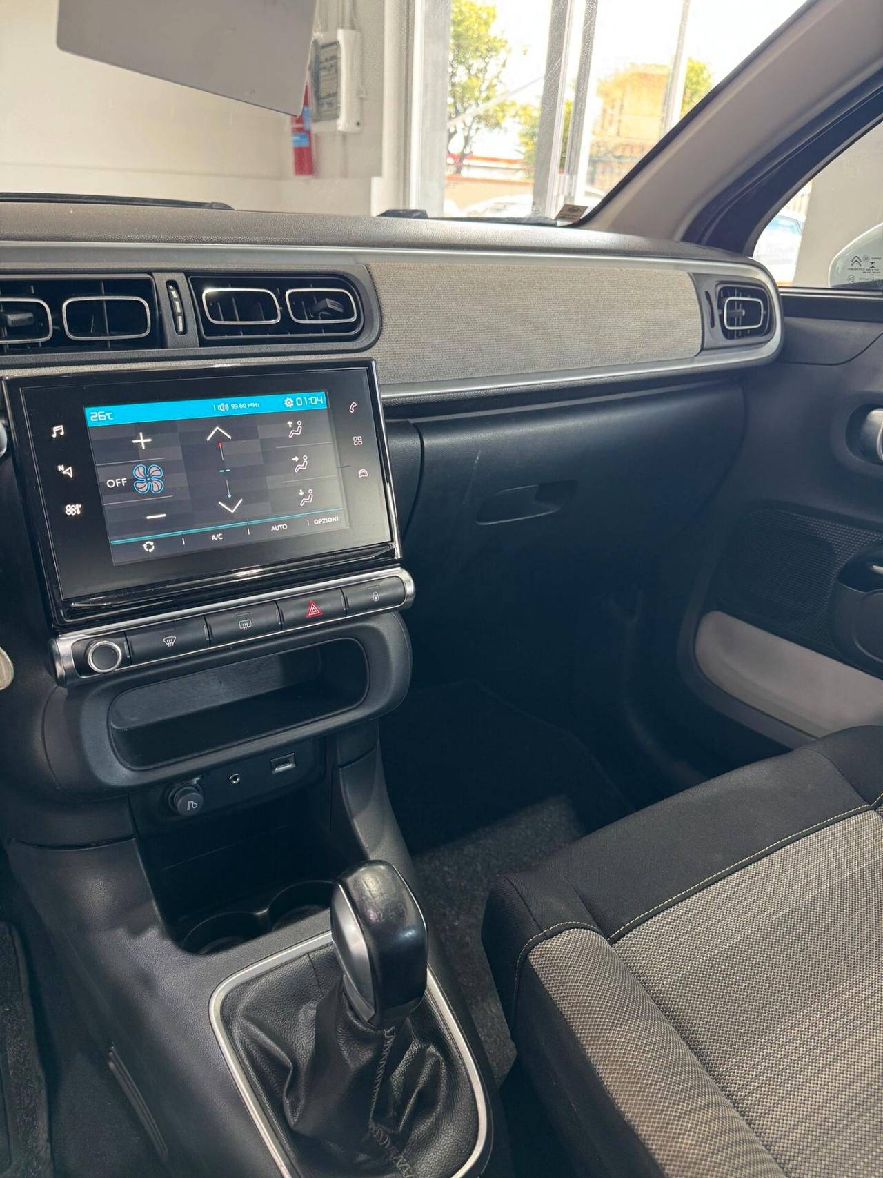 Citroen C3 PureTech 82 GPL Shine