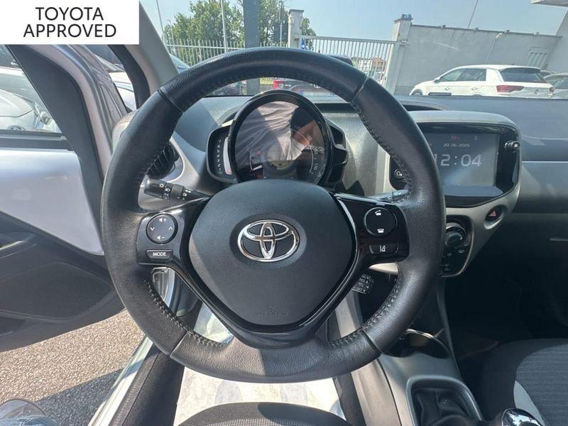Toyota Aygo 5P 1.0 X-PLAY 72CV