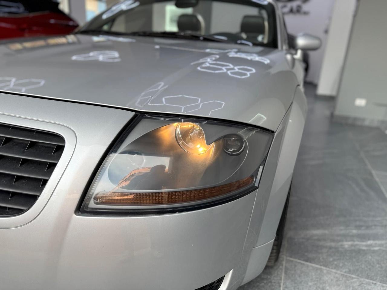 Audi TT Roadster 1.8 T 20V 179 CV cat