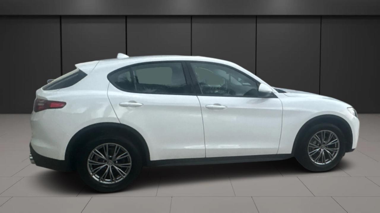 Alfa Romeo Stelvio 2.2 Turbodiesel 190 CV AT8 RWD Business